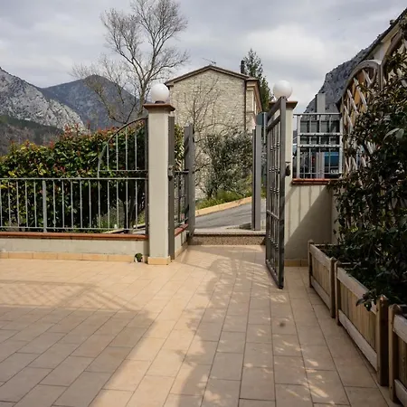 Bed & Bike Frasassi *